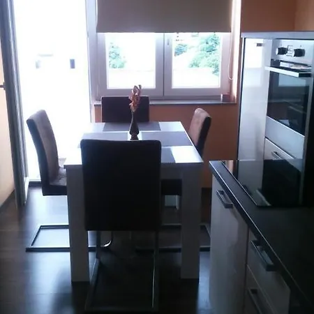 Apartman Lea 5 Apartament
